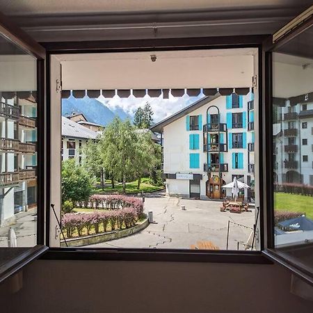 Central Spacious Flat With Private Parking Chamonix Exterior photo